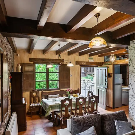 Casa Jesusa Gospodarstwo agroturystyczne Gijón